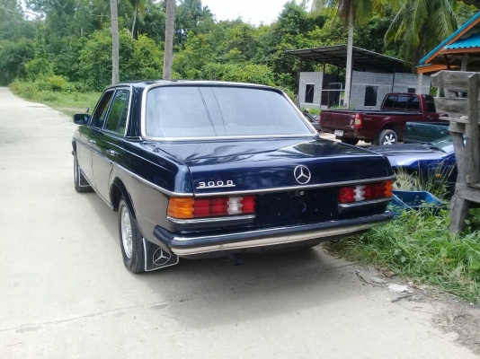 ขายด่วน Mercedes Benz 300D สภาพเดิมๆ รถอยู่พัทลุงราคา 95000
