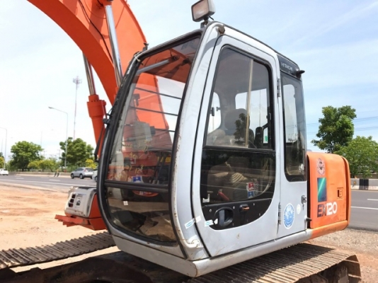 ขายรถแบคโฮ HITACHI EX120-5 รถนอกนำเข้าเองจากญี่ปุ่น สภาพสวยพร้อมใช้งาน มีVDOการทำงานครับ ขายรถแบคโฮ HITACHI EX120-5 รถนอกนำเข้าเองจากญี่ปุ่น สภาพสวยพร้อมใช้งาน มีVDOการทำงานครับ