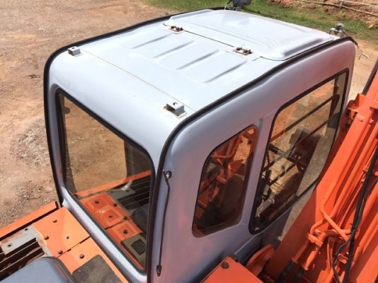 ขายรถแบคโฮ HITACHI EX120-5 รถนอกนำเข้าเองจากญี่ปุ่น สภาพสวยพร้อมใช้งาน มีVDOการทำงานครับ ขายรถแบคโฮ HITACHI EX120-5 รถนอกนำเข้าเองจากญี่ปุ่น สภาพสวยพร้อมใช้งาน มีVDOการทำงานครับ