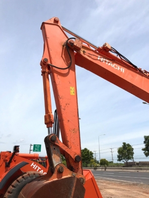 ขายรถแบคโฮ HITACHI EX120-5 รถนอกนำเข้าเองจากญี่ปุ่น สภาพสวยพร้อมใช้งาน มีVDOการทำงานครับ ขายรถแบคโฮ HITACHI EX120-5 รถนอกนำเข้าเองจากญี่ปุ่น สภาพสวยพร้อมใช้งาน มีVDOการทำงานครับ