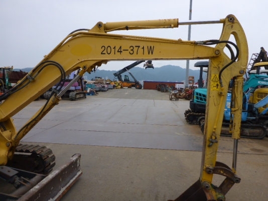 ขายรถขุดเล็ก Komatsu PC35MR-2 ปี2005 1,100ชม. นำเข้าตรงจากญี่ปุ่น ไม่เคยใช้ในไทย รถสวย สภาพดี โทร. 092-929-9942 ขายรถขุดเล็ก Komatsu PC35MR-2 ปี2005 1,100ชม. นำเข้าตรงจากญี่ปุ่น ไม่เคยใช้ในไทย รถสวย สภาพดี โทร. 092-929-9942