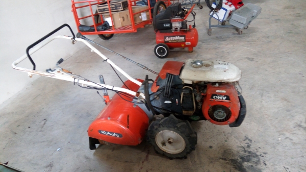 ขายรถพรวนดิน เบนซิลหลายยี่ห้อ คูโบต้า ยันม่า มิตซูบิชิ ราคา12500 บาท