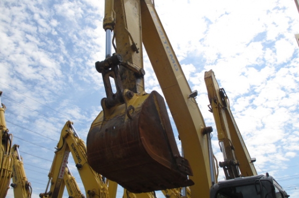 SUMITOMO SH200-5  062-709-1747