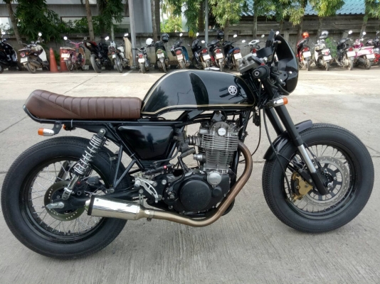 Sr400 มีเล่มทะเบียนไม่ขาด Sr400 มีเล่มทะเบียนไม่ขาด