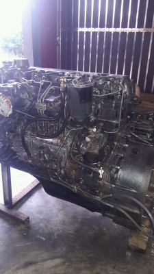 เครื่องยนต์มิตซูบิชิ6D16#195แรงม้าสวยๆติดดีพร้อมใช้ราคาที่081-1951535ครับ