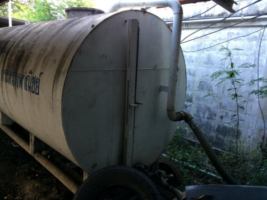 ถังน้ำมัน 10,000 ลิตร สีขาว ราคา 40,000 บาท สนใจติดต่อ คุณนี 099-6084359 ,ID Line : surawuth2 ถังน้ำมัน 10,000 ลิตร สีขาว ราคา 40,000 บาท สนใจติดต่อ คุณนี 099-6084359 ,ID Line : surawuth2