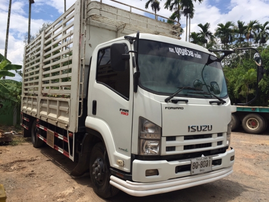 อีซูซุ 190 กะบะยาว 6.2 ปี 57 สนใจติดต่อ 0883967913