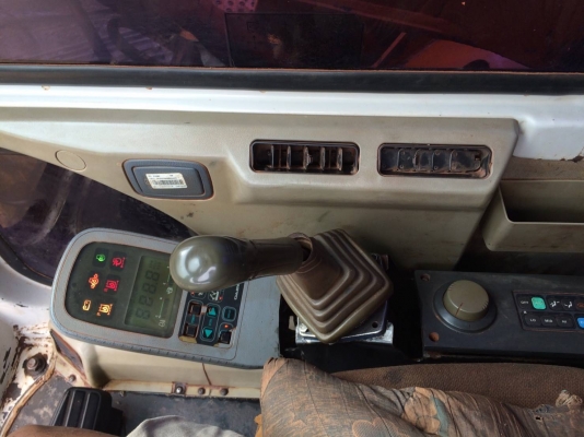 รถแบคโฮ DOOSAN 220Lcv