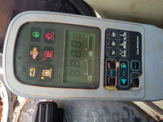 รถแบคโฮ DOOSAN 220Lcv