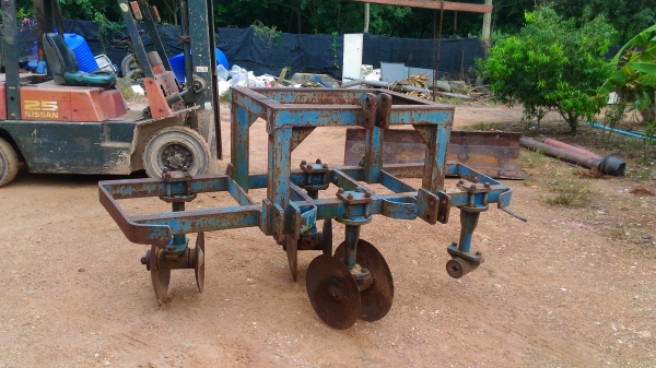 ขาย 13,000 บาทผานยกร่องคู่ ฟอร์ด ครับ