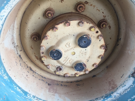 ขายรถบดสั่นสะเทือน    2 เพลา  เล่มทะเบียน SERIEL 144630