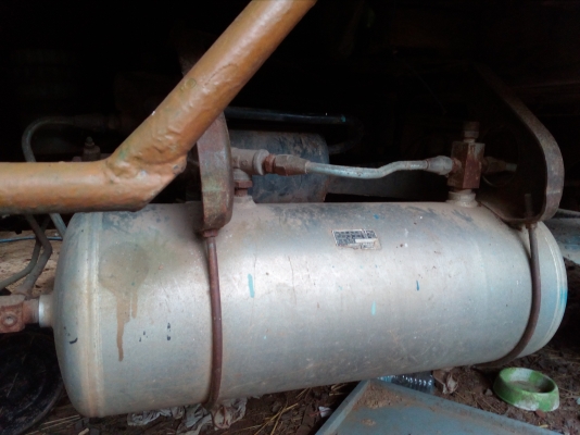 ขายสิบล้อเทเลอร์รถเกี่ยวสนใจติดต่อเจ้าของโดยตรง0941929949