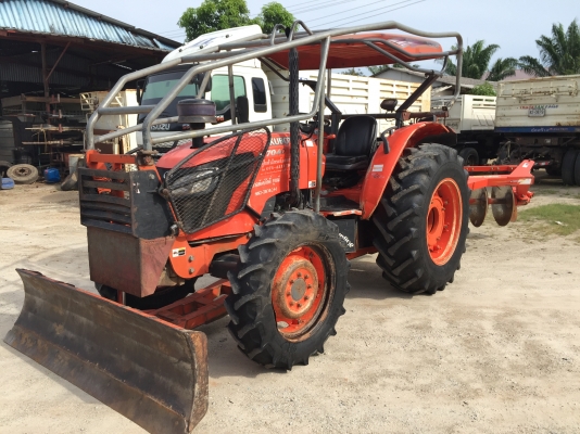 ขายรถไถคูโบต้ารุ่น 7040 ปี 53 ขายรถไถคูโบต้ารุ่น 7040 ปี 53
