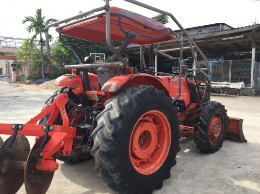 ขายรถไถคูโบต้ารุ่น 7040 ปี 53 ขายรถไถคูโบต้ารุ่น 7040 ปี 53