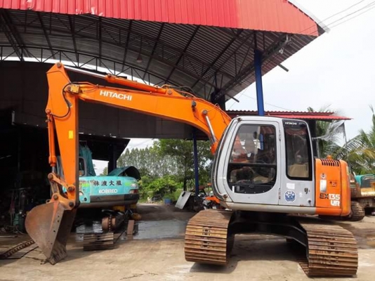 มาใหม่จ้า  HITACHI EX135UR  เก่าญี่ปุ่นแท้  แทรค 70  เดิมๆๆ  สภาพสวย พร้อมใช้  โทร 089-3818694  ดวงนภา