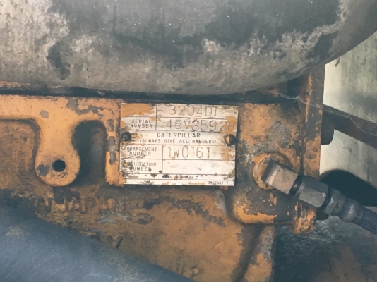 รถตักล้อยาง CAT910 เครื่อง 45V ยางแท้ใหม่ทั้ง 4 เส้น รถตักล้อยาง CAT910 เครื่อง 45V ยางแท้ใหม่ทั้ง 4 เส้น