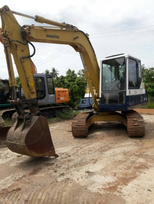 ขายKOMATSU PC60-6 เก่าญี่ปุ่นแท้ มีลายแย๊ก 5,XXX ชั่วโมง สภาพดี พร้อมใช้ โทร 089-3818694 ดวงนภา ขายKOMATSU PC60-6 เก่าญี่ปุ่นแท้ มีลายแย๊ก 5,XXX ชั่วโมง สภาพดี พร้อมใช้ โทร 089-3818694 ดวงนภา