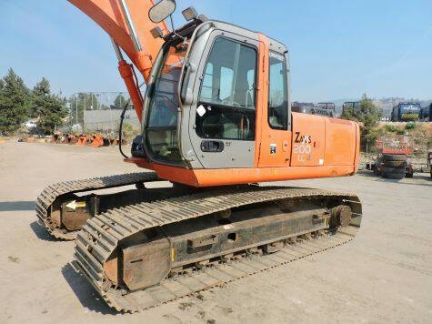 ขาย รถขุด Hitachi zx200 จำหน่าย รถ เครื่องจักร นำเข้า100\% อปกรณ์ทุกชิด ราคาถูก eurotec. 0818176901