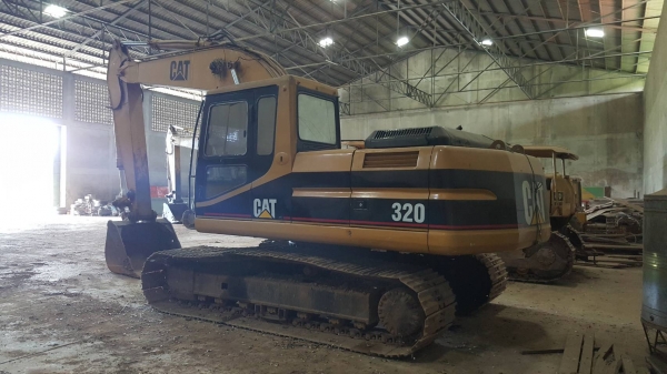 ขาย แบคโฮ CAT 320 Version 2 เอกสารเล่มทะเบียนครบ เครื่องเดิม ปั้มดี ช่วงล่างเต็ม ไฟฟ้าครบ รถพร้อมใช้งาน ราคาคุยกันได้ ขาย แบคโฮ CAT 320 Version 2 เอกสารเล่มทะเบียนครบ เครื่องเดิม ปั้มดี ช่วงล่างเต็ม ไฟฟ้าครบ รถพร้อมใช้งาน ราคาคุยกันได้