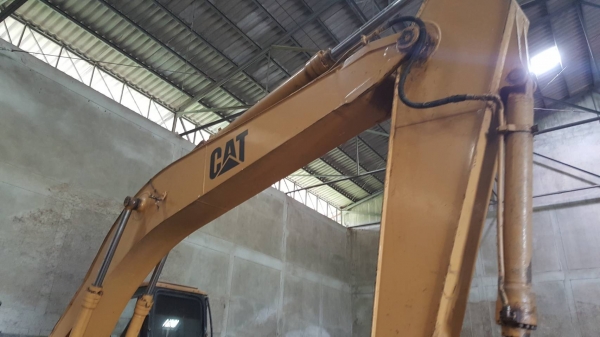 ขาย แบคโฮ CAT 320 Version 2 เอกสารเล่มทะเบียนครบ เครื่องเดิม ปั้มดี ช่วงล่างเต็ม ไฟฟ้าครบ รถพร้อมใช้งาน ราคาคุยกันได้ ขาย แบคโฮ CAT 320 Version 2 เอกสารเล่มทะเบียนครบ เครื่องเดิม ปั้มดี ช่วงล่างเต็ม ไฟฟ้าครบ รถพร้อมใช้งาน ราคาคุยกันได้