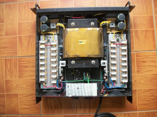 แอมป์ กลางแจ้ง 7500 บาท ใช้งานได้ตามปกติ