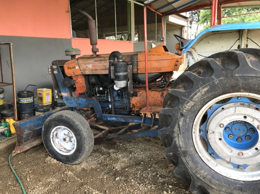 ขายFORD7610รถเก่านอกสภาพสวยแน่นทั้งคันมีดันหน้าหางเจ็ดเล่มทะเบียน ขายFORD7610รถเก่านอกสภาพสวยแน่นทั้งคันมีดันหน้าหางเจ็ดเล่มทะเบียน