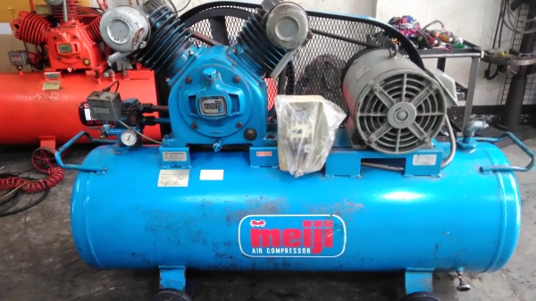 ปั๊มลมมือสองเดิมๆญี่ปุ่น Meiji 10แรง ถัง 244ลิตร ทดสอบเรียบร้อบครับ