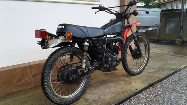 ขาย DT100 เอกสารพร้อมชุดโอนลอยเครื่องดีขี่มันแกนสตาร์ทแกนเกียร์ไม่เชื่อมปั้ม 2t ทำงานเหมาะเอาไปปั้น ขาย DT100 เอกสารพร้อมชุดโอนลอยเครื่องดีขี่มันแกนสตาร์ทแกนเกียร์ไม่เชื่อมปั้ม 2t ทำงานเหมาะเอาไปปั้น