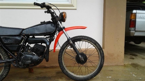 ขาย DT100 เอกสารพร้อมชุดโอนลอยเครื่องดีขี่มันแกนสตาร์ทแกนเกียร์ไม่เชื่อมปั้ม 2t ทำงานเหมาะเอาไปปั้น ขาย DT100 เอกสารพร้อมชุดโอนลอยเครื่องดีขี่มันแกนสตาร์ทแกนเกียร์ไม่เชื่อมปั้ม 2t ทำงานเหมาะเอาไปปั้น