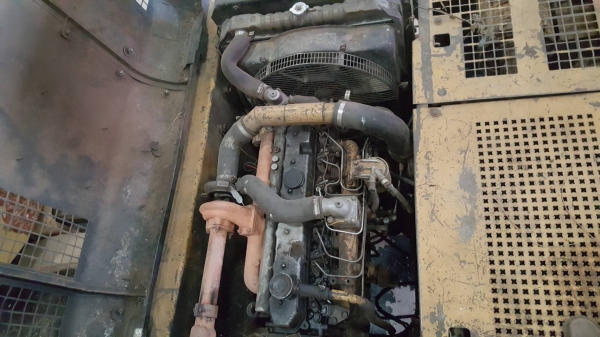 ขาย แบคโฮ CAT 320 Version 2 เอกสารเล่มทะเบียนครบ เครื่องเดิม ปั้มดี ช่วงล่างเต็ม ไฟฟ้าครบ รถพร้อมใช้งาน ราคาคุยกันได้