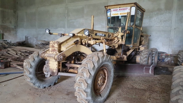 ขาย รถเกรด CAT 140G 72V Serial 4550 เอกสารเล่มทะเบียนครบ เครื่องดี ปั้มดี รถใช้งานได้ทุกระบบ ราคาต่อรองได้ ขาย รถเกรด CAT 140G 72V Serial 4550 เอกสารเล่มทะเบียนครบ เครื่องดี ปั้มดี รถใช้งานได้ทุกระบบ ราคาต่อรองได้