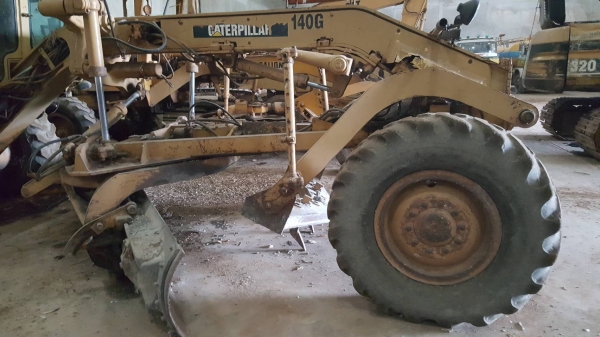 ขาย รถเกรด CAT 140G 72V Serial 4550 เอกสารเล่มทะเบียนครบ เครื่องดี ปั้มดี รถใช้งานได้ทุกระบบ ราคาต่อรองได้ ขาย รถเกรด CAT 140G 72V Serial 4550 เอกสารเล่มทะเบียนครบ เครื่องดี ปั้มดี รถใช้งานได้ทุกระบบ ราคาต่อรองได้