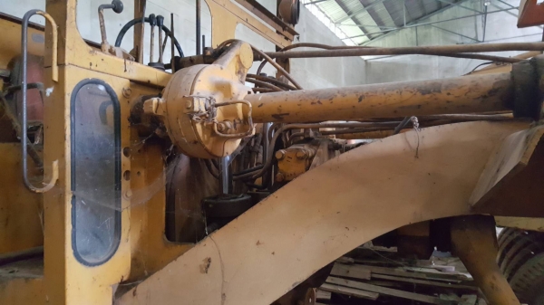 ขาย รถเกรด GALION 118 รถใช้งานได้ปกติ เอกสารเล่มทะเบียนครบ เครื่องดี เกียร์ดี ปั้มดี ราคาคุยกันได้ครับ ขาย รถเกรด GALION 118 รถใช้งานได้ปกติ เอกสารเล่มทะเบียนครบ เครื่องดี เกียร์ดี ปั้มดี ราคาคุยกันได้ครับ