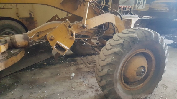 ขาย รถเกรด GALION 118 รถใช้งานได้ปกติ เอกสารเล่มทะเบียนครบ เครื่องดี เกียร์ดี ปั้มดี ราคาคุยกันได้ครับ ขาย รถเกรด GALION 118 รถใช้งานได้ปกติ เอกสารเล่มทะเบียนครบ เครื่องดี เกียร์ดี ปั้มดี ราคาคุยกันได้ครับ