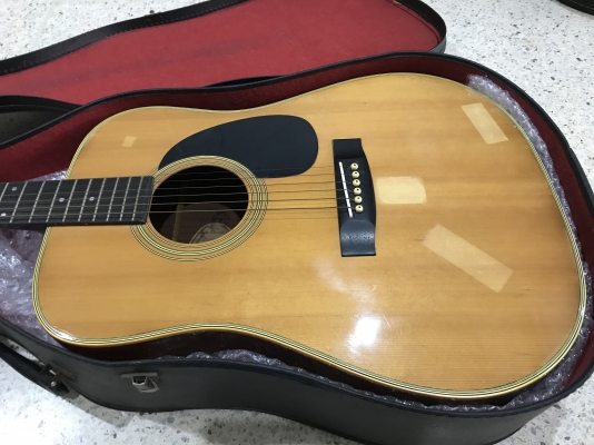 กีต้ารโปร่ง MORRIS W20 เก่าญี่ปุ่นเเท้สภาพสวยพร้อมกล่องใส่