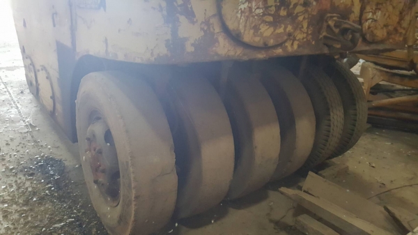 ขาย รถบดล้อยาง 11 ล้อ WATANABE มีเอกสารเล่มทะเบียนครบ รถใช้งานได้ปกติครับ ราคาต่อรองได้ ขาย รถบดล้อยาง 11 ล้อ WATANABE มีเอกสารเล่มทะเบียนครบ รถใช้งานได้ปกติครับ ราคาต่อรองได้