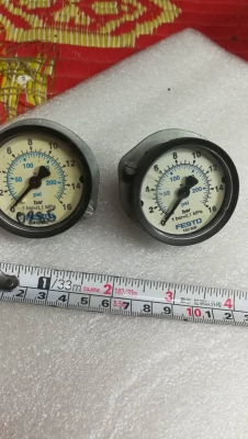 คู่ละ 300 บ.ส่งฟรีโทร 083-2000058 LINE ID: line832923 แผงหน้าปัดยี่ห้อ FESTO จากเยอรมัน แสดงแรงดัน แ