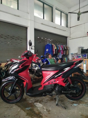 Mio 125 สีดำแดง ปี 2555 รุ่น GTX (ล้อแม็กซ์แท้) ดูเท่ห์ น่าขับจริงๆ