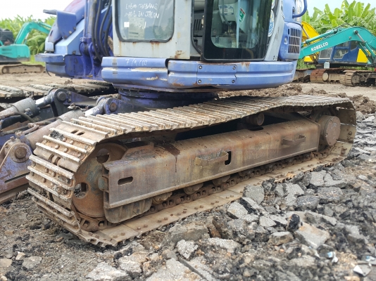 รถแบคโฮ KOMATSU PC128UU รถเก่านอกพึ่งนำเข้ามา ยังไม่เคยใช้งานในไทย เทียบเท่า 130 รุ่น 7 เครื่องดี ปั๊มดี โซ่หนา เอวแน่น มีผานดันดิน ทำงาน 9,000 กว่าชั่วโมง มีแอร์ติดมาพร้อมจากนอก ไฟฟ้าครบ มีระบบเต่า-กระต่าย ระบบสมบูรณ์ มีเอกสารใบอินวอยซ์ ชุดจดทะเบียน สภาพ