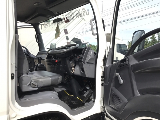 ขาย 6ล้อ ???? ISUZU NQR 175 EURO 3 รุ่นหน้าตึก เครื่องคอมมอลเรล 175 เเรง กะบะเหล็กพร้อมคอกสูง ยาว 5. ขาย 6ล้อ ???? ISUZU NQR 175 EURO 3 รุ่นหน้าตึก เครื่องคอมมอลเรล 175 เเรง กะบะเหล็กพร้อมคอกสูง ยาว 5.