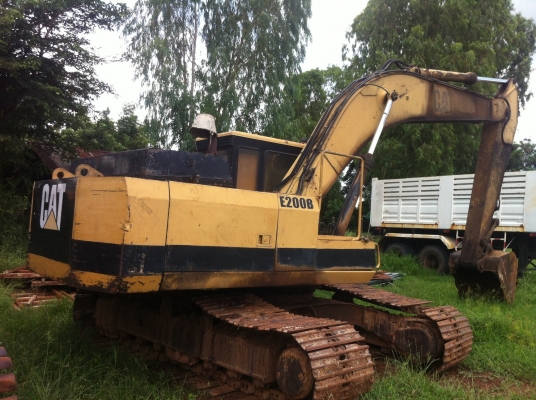 CATERPILLAR E200B เครื่องดี ช่วงล่างดี เอวแน่น เอกสารซื้อขาย