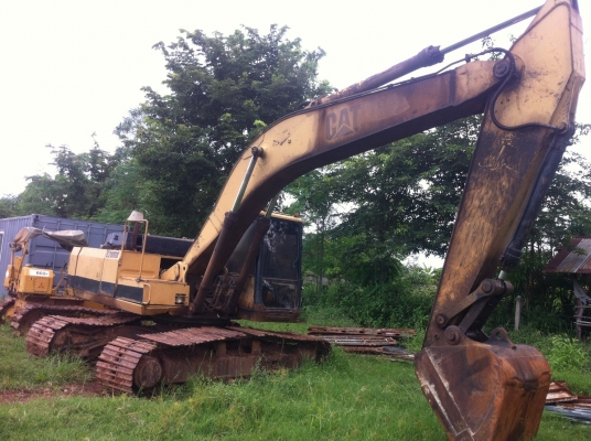 CATERPILLAR E200B เครื่องดี ช่วงล่างดี เอวแน่น เอกสารซื้อขาย