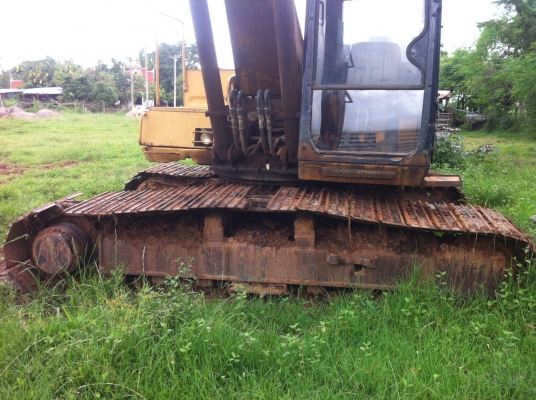 CATERPILLAR E200B เครื่องดี ช่วงล่างดี เอวแน่น เอกสารซื้อขาย