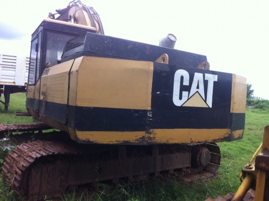 CATERPILLAR E200B เครื่องดี ช่วงล่างดี เอวแน่น เอกสารซื้อขาย