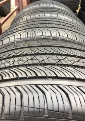 ยาง Continental 245 50 18 ปี17 ดอกเต็ม ไม่มีปะ เนื้อนิ่มๆ ใช้ยาว ราคาไม่แพง