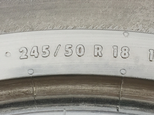 ยาง Continental 245 50 18 ปี17 ดอกเต็ม ไม่มีปะ เนื้อนิ่มๆ ใช้ยาว ราคาไม่แพง