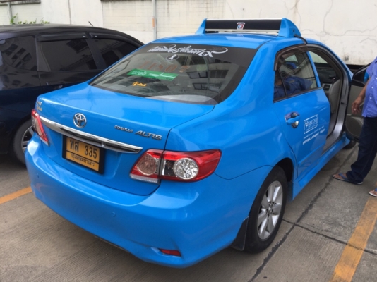 ยาง Continental 245 50 18 ปี17 ดอกเต็ม ไม่มีปะ เนื้อนิ่มๆ ใช้ยาว ราคาไม่แพง