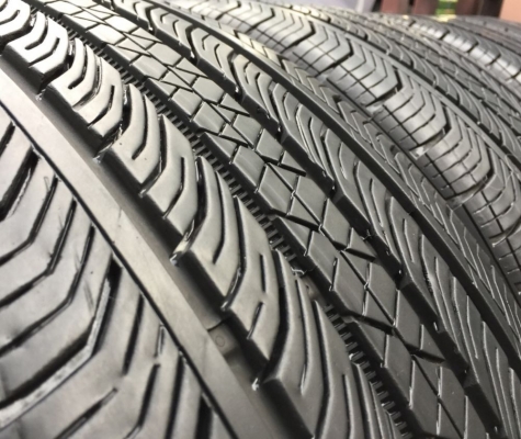 ยาง Continental 245 50 18 ปี17 ดอกเต็ม ไม่มีปะ เนื้อนิ่มๆ ใช้ยาว ราคาไม่แพง