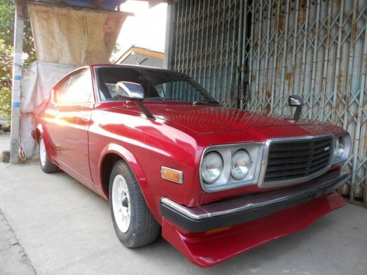 ขายชุดกระจังหน้า มาสด้า929ของใหม่เก่าเก็บสวยๆทั้งชุด5500- สนใจทักมานะครับ/☎081-791-5677 พิกัดบางกะปิ กทม.