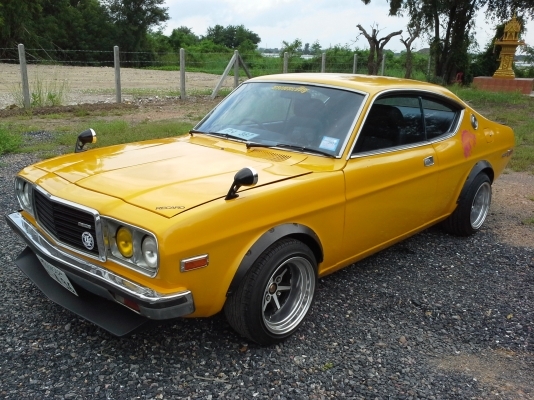 ขายชุดกระจังหน้า มาสด้า929ของใหม่เก่าเก็บสวยๆทั้งชุด5500- สนใจทักมานะครับ/☎081-791-5677 พิกัดบางกะปิ กทม.